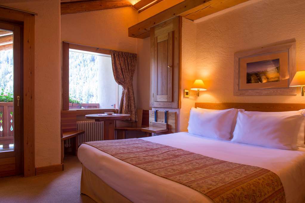 Eco Wellness Hotel Notre Maison Cogne Chambre photo