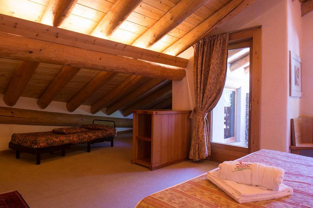 Eco Wellness Hotel Notre Maison Cogne Chambre photo