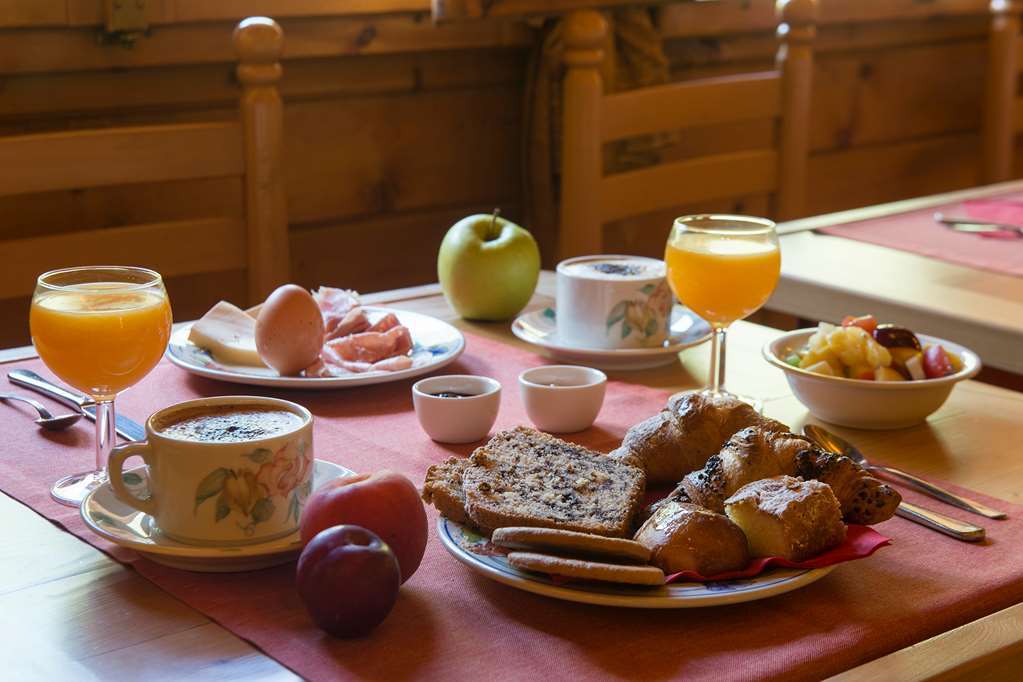 Eco Wellness Hotel Notre Maison Cogne Commodités photo